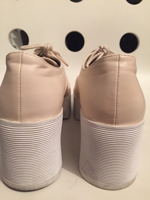 Chaussure compensée japonaise