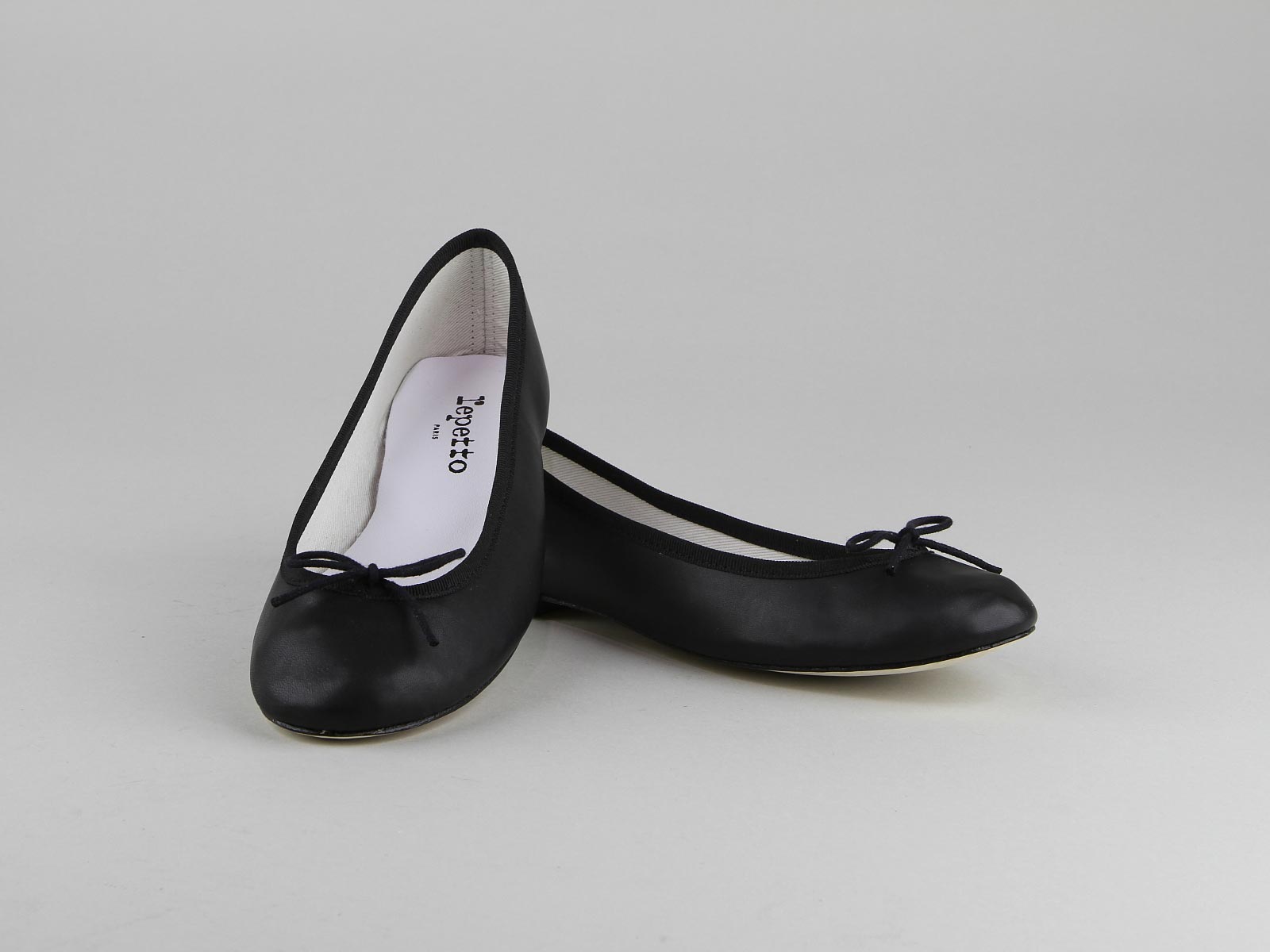 Ballerine noire cuir