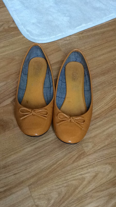 Ballerine jaune moutarde