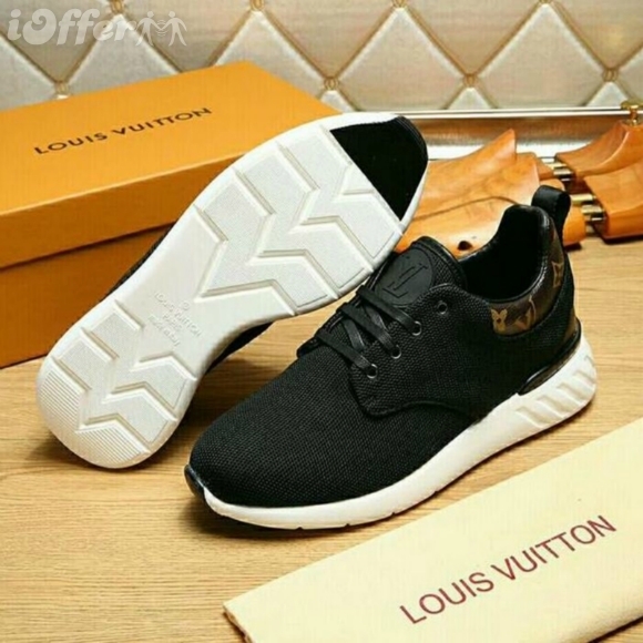 Louis vuitton casual sneakers