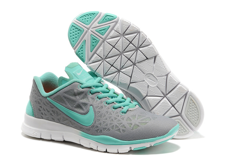 Nike running ladies shoes