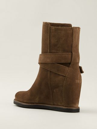 Chaussures talon compensé invisible