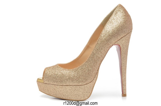 Chaussures talons compensés en anglais