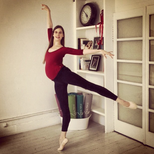 Ballerine femme enceinte