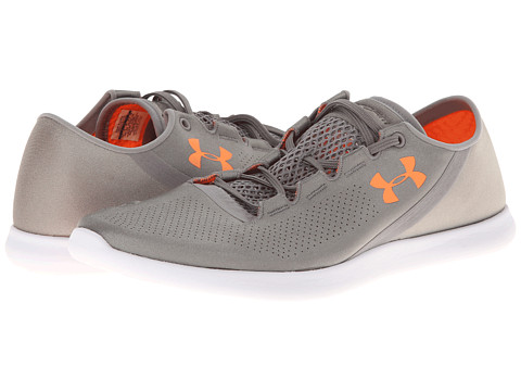 Sneaker ua