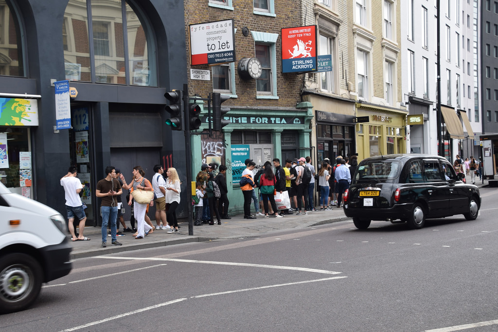 Sneakersnstuff queue