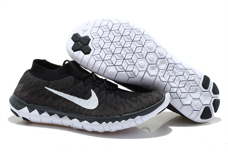Nike running latest shoes