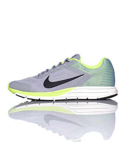Nike zoom structure 17 running