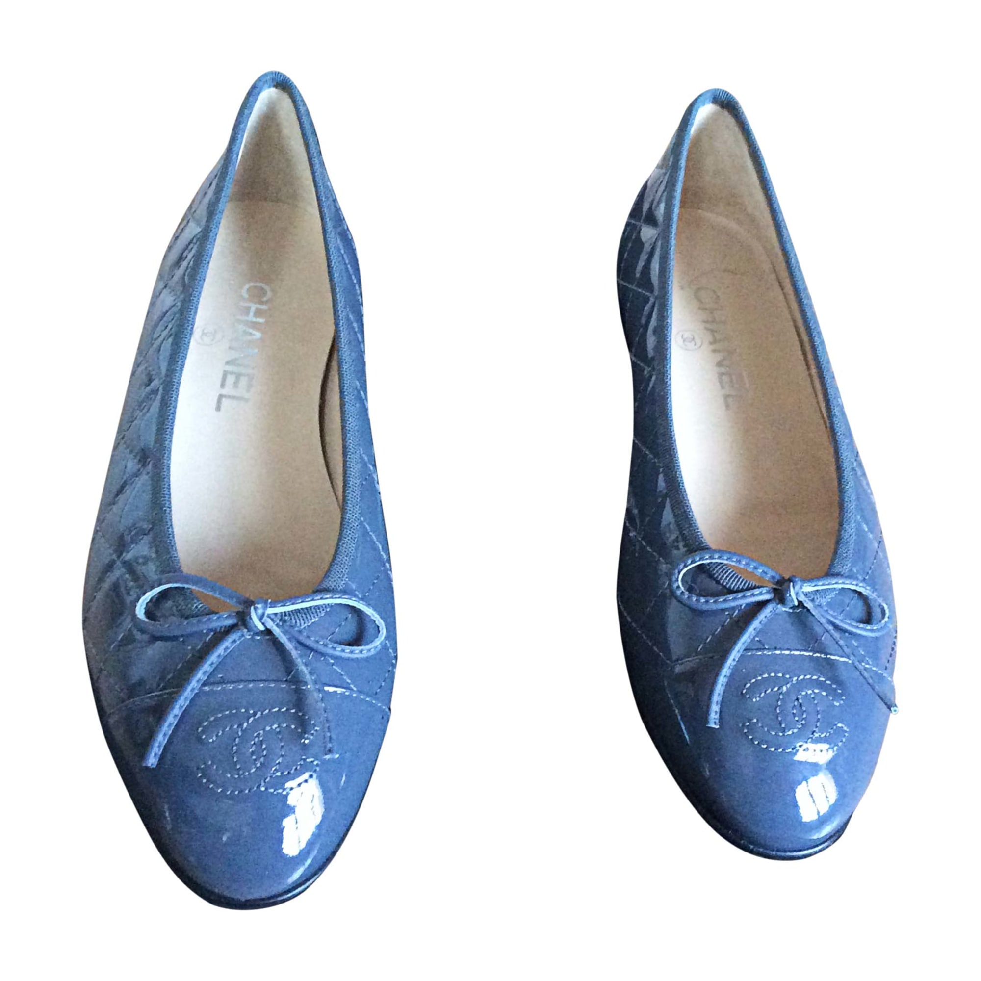 Ballerines chanel vide dressing