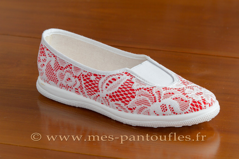 Ballerine rythmique blanche
