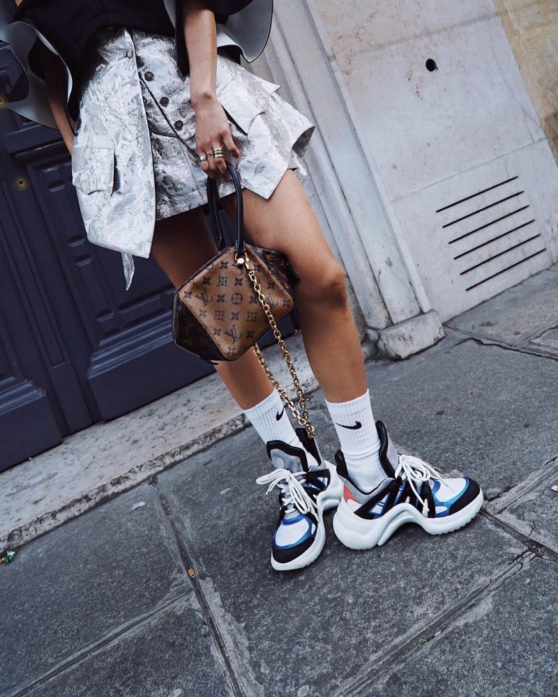 Louis vuitton sneakers outfit