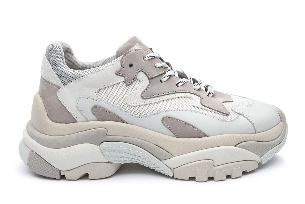 Sneakers addict new york
