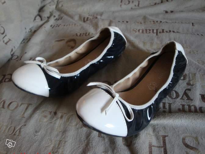 Ballerine noire et blanche