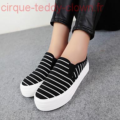 Mocassin femme fermé