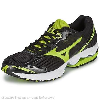 Chaussures de running wave legend 2