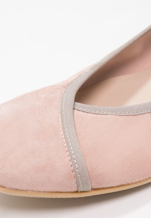 Ballerine qui font mal
