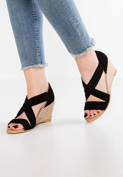 Chaussure compensée femme tendance