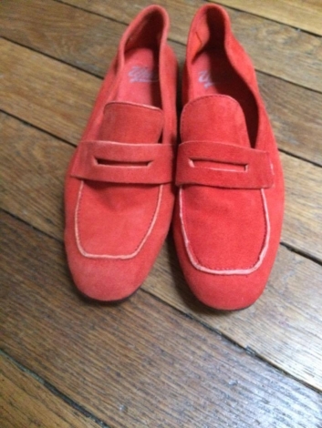 Mocassin femme rouge daim