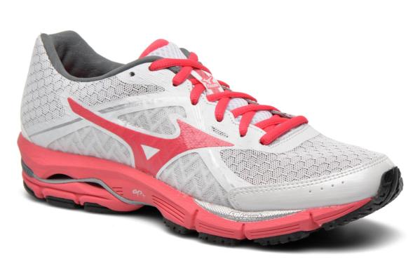 Chaussures de running wave ultima 6