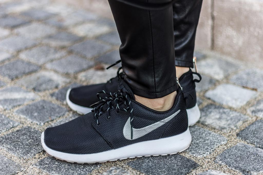 Sneakers and go