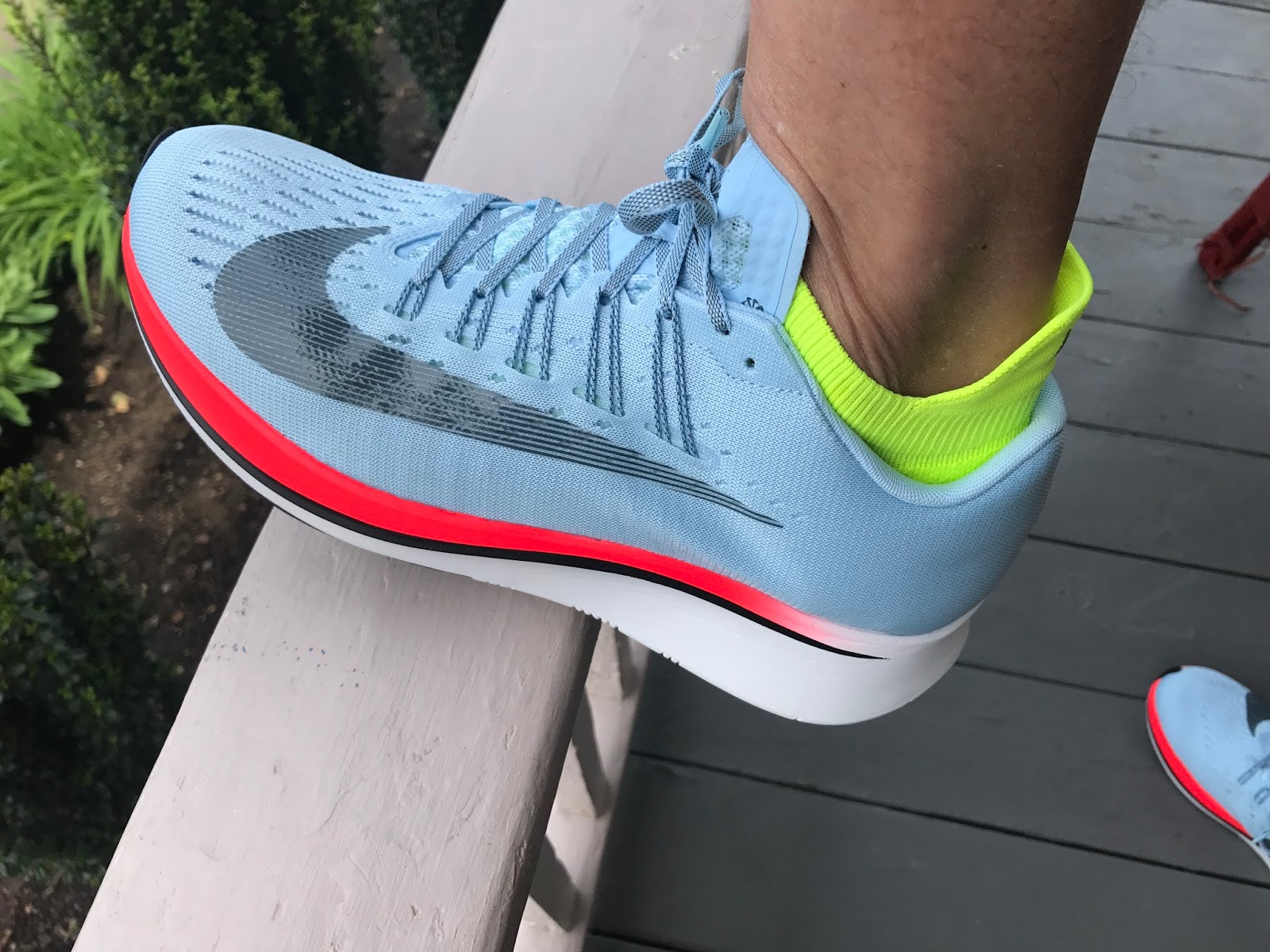 Running nike zoom fly 2
