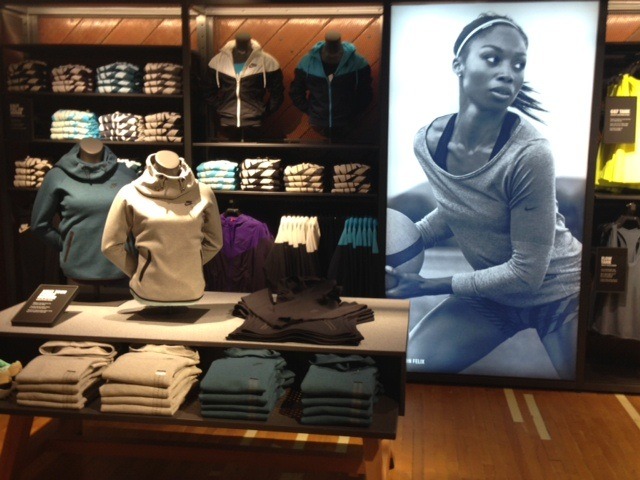 Nike running us store
