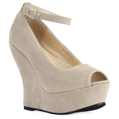 Chaussure a talon compensé beige