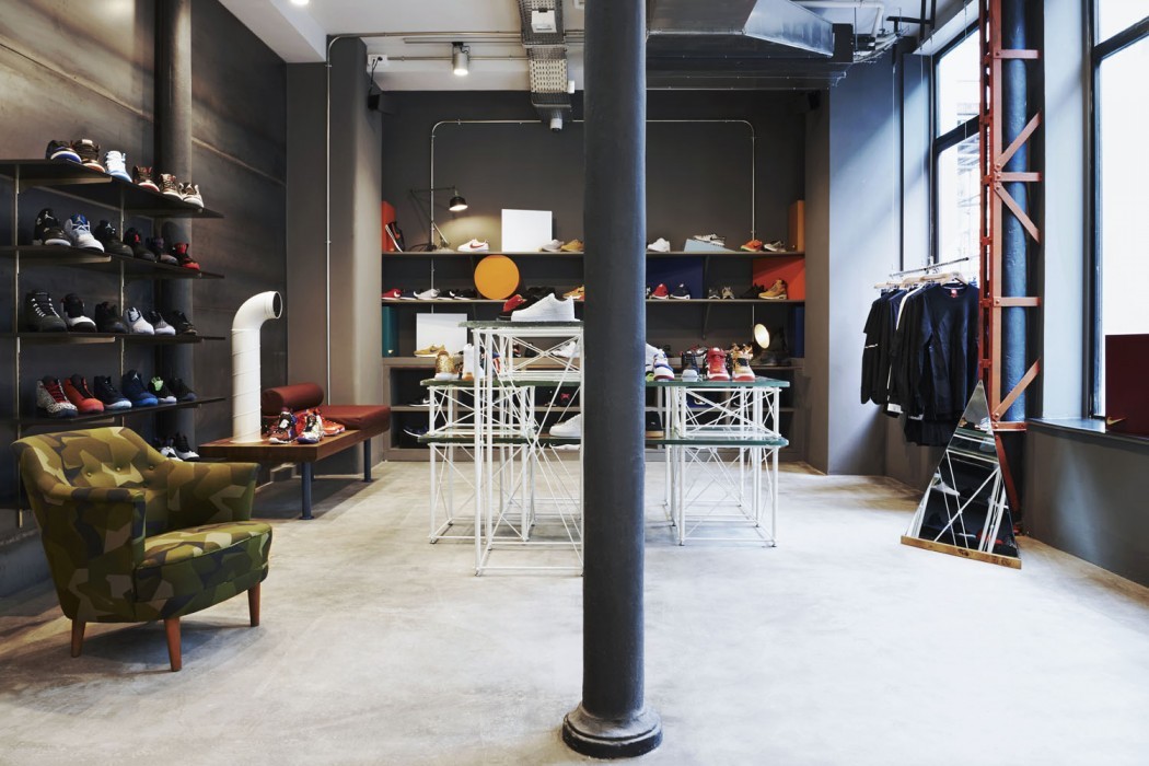 Sneakersnstuff london store