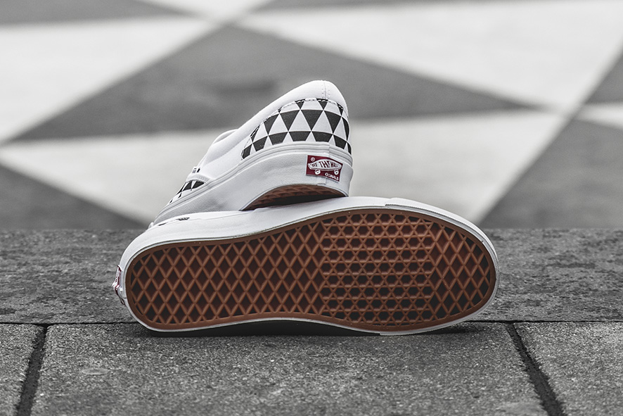 Sneakersnstuff x vault by vans