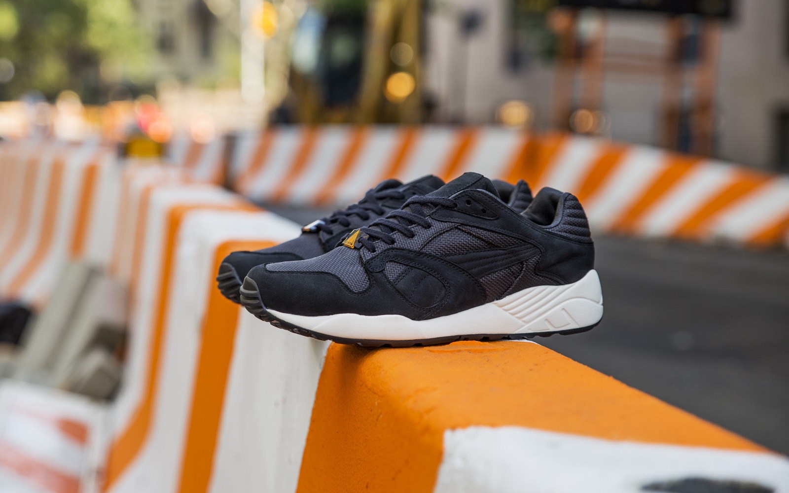 Sneakersnstuff adidas