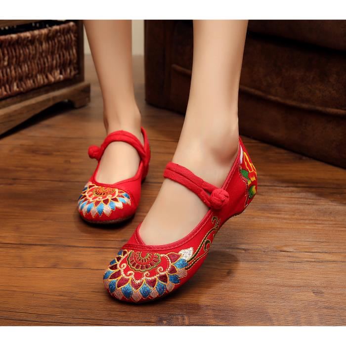Ballerine femme marche