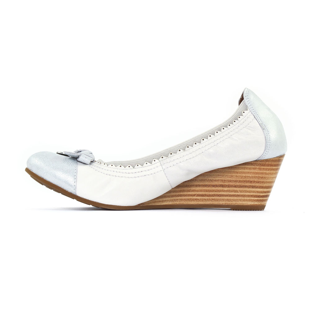 Ballerine blanche compensée
