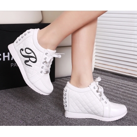 Chaussure compensé a lacet