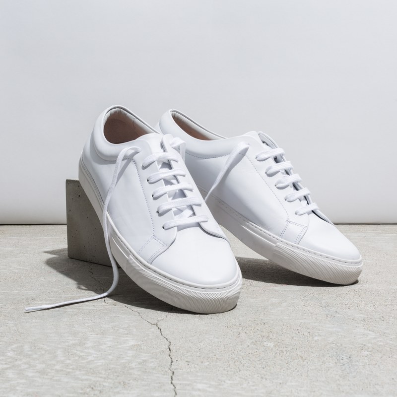 Sneaker white