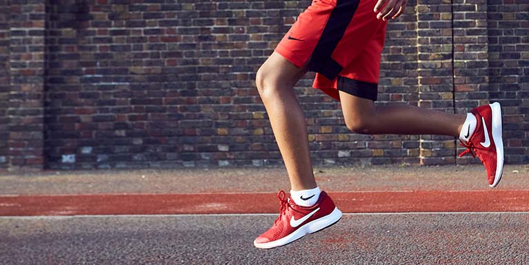 Mens nike running shoes