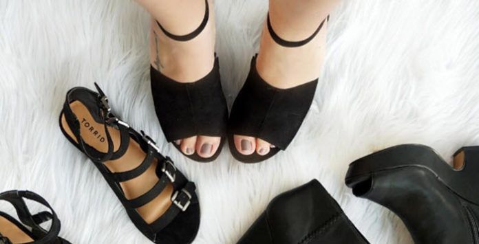 Sandale femme pied large