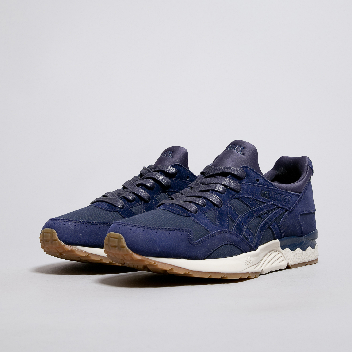 Sneakersnstuff temporarily suspended