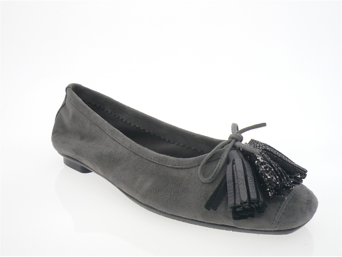 Ballerine reqins pompon