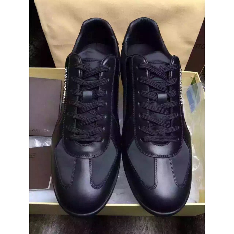 Louis vuitton pulse sneakers