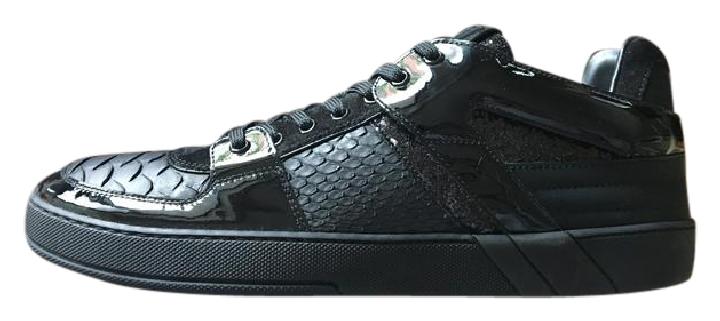 Louis vuitton ace sneakers