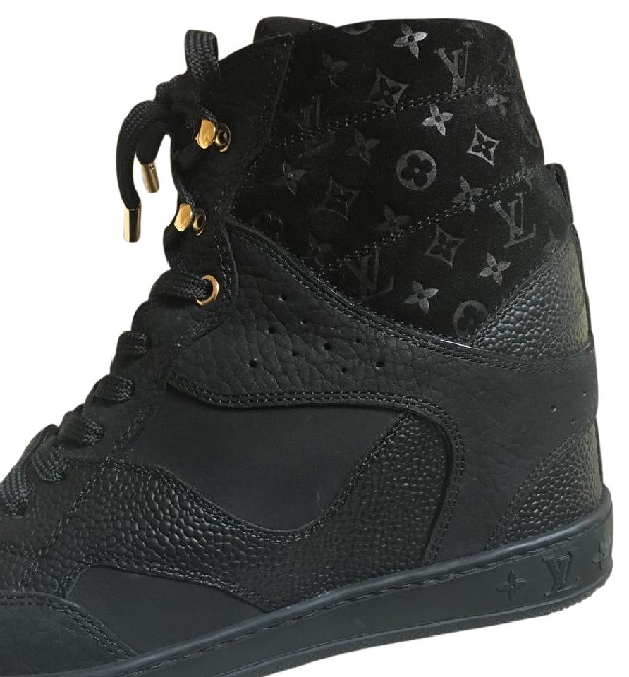Louis vuitton black sneakers