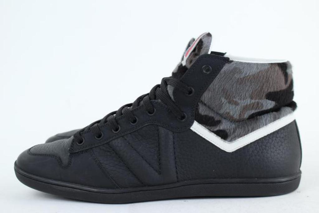 Louis vuitton camouflage sneakers