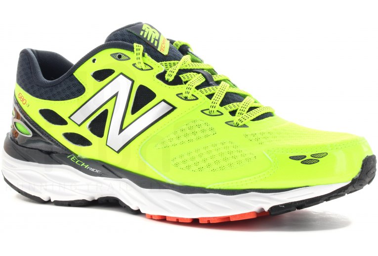 Chaussures de running 680 abzorb® xlt footbed®