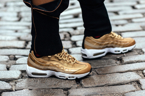 Nike sneakers trend