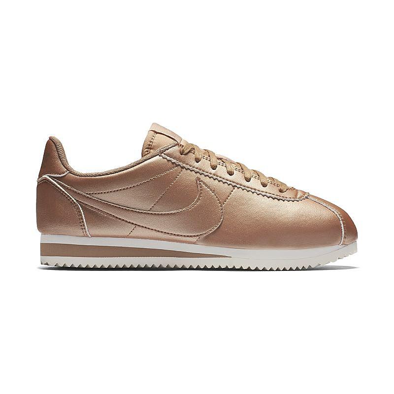 Nike sneakers latest