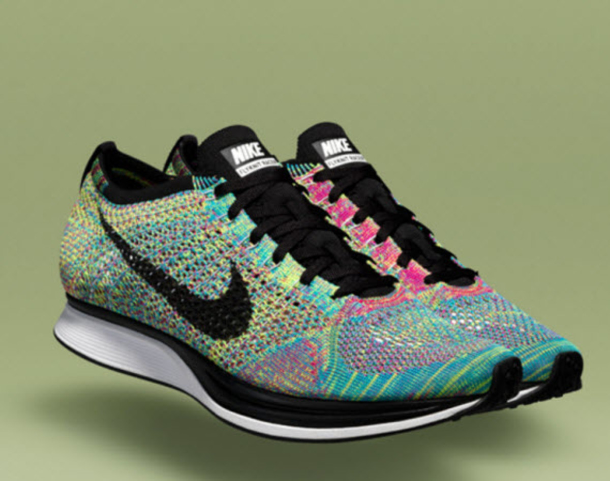Nike sneakers knit