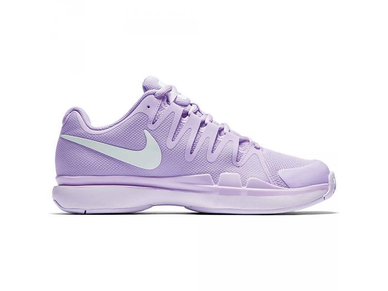 Nike running shoes 9.5