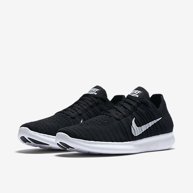 Running in nike flyknit