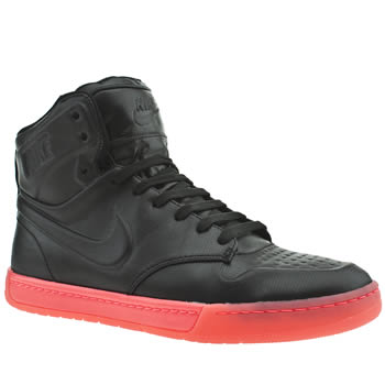 Nike sneakers vegan