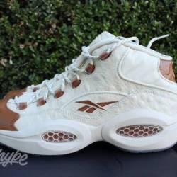 Sneakersnstuff x reebok question mid lux